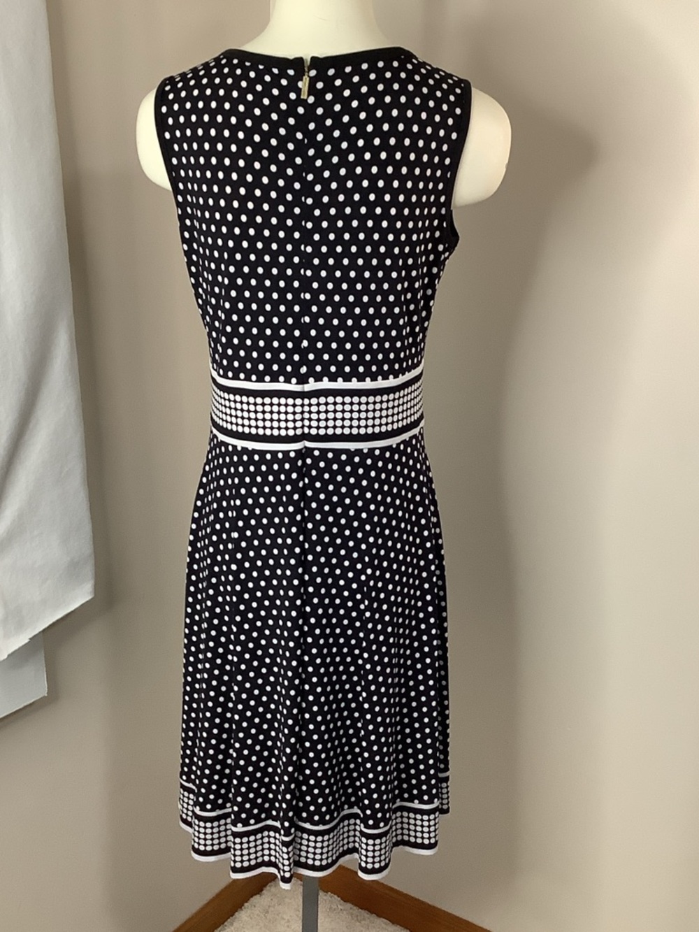 Michael Kors Simple Dot Border Sleeveless Dress Size M
